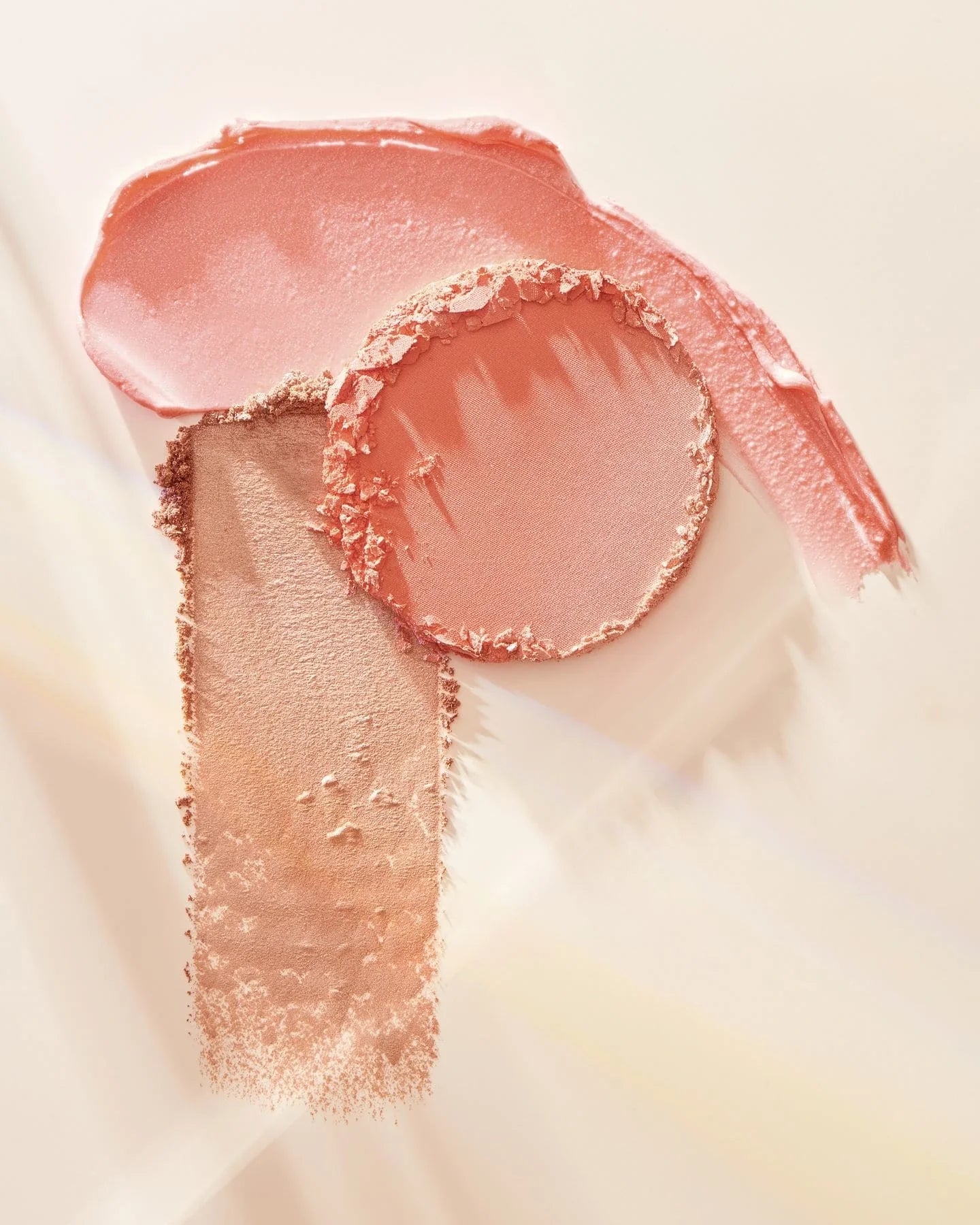 Trending Makeup and Nail Shades for Fall 2024: Bold Blues and Soft Peaches