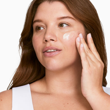 Dramatically Different™ Moisturizing Lotion+