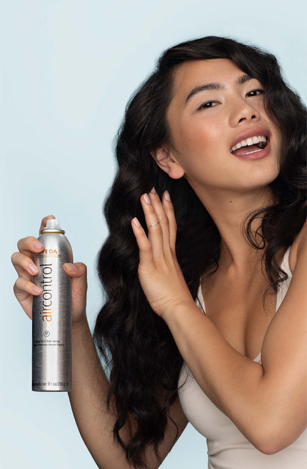Laque cheveux tenue légère Air Control™