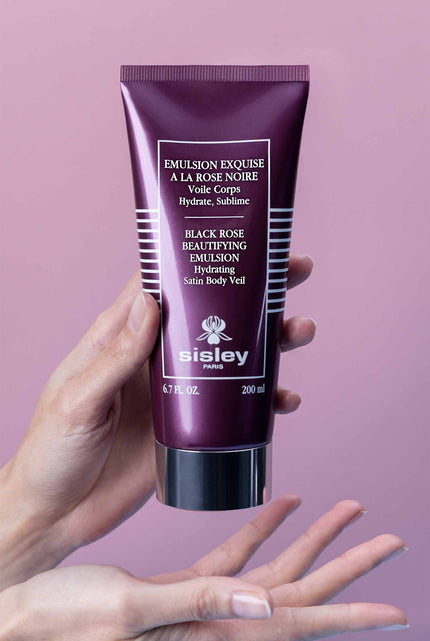 Emulsion Exquise A La Rose Noire