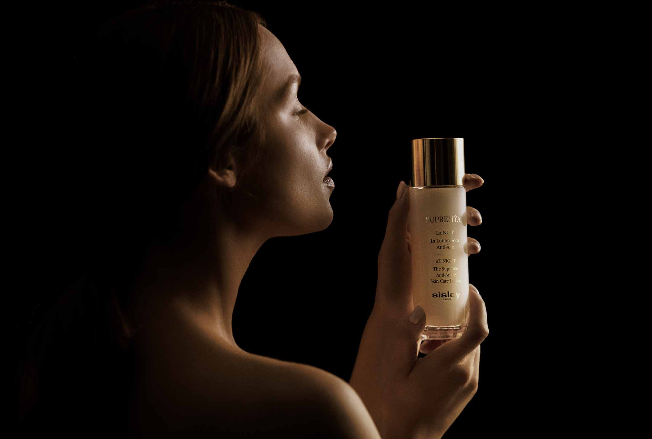 Supremÿa At Night The Supreme Anti-Aging Skin Care Lotion