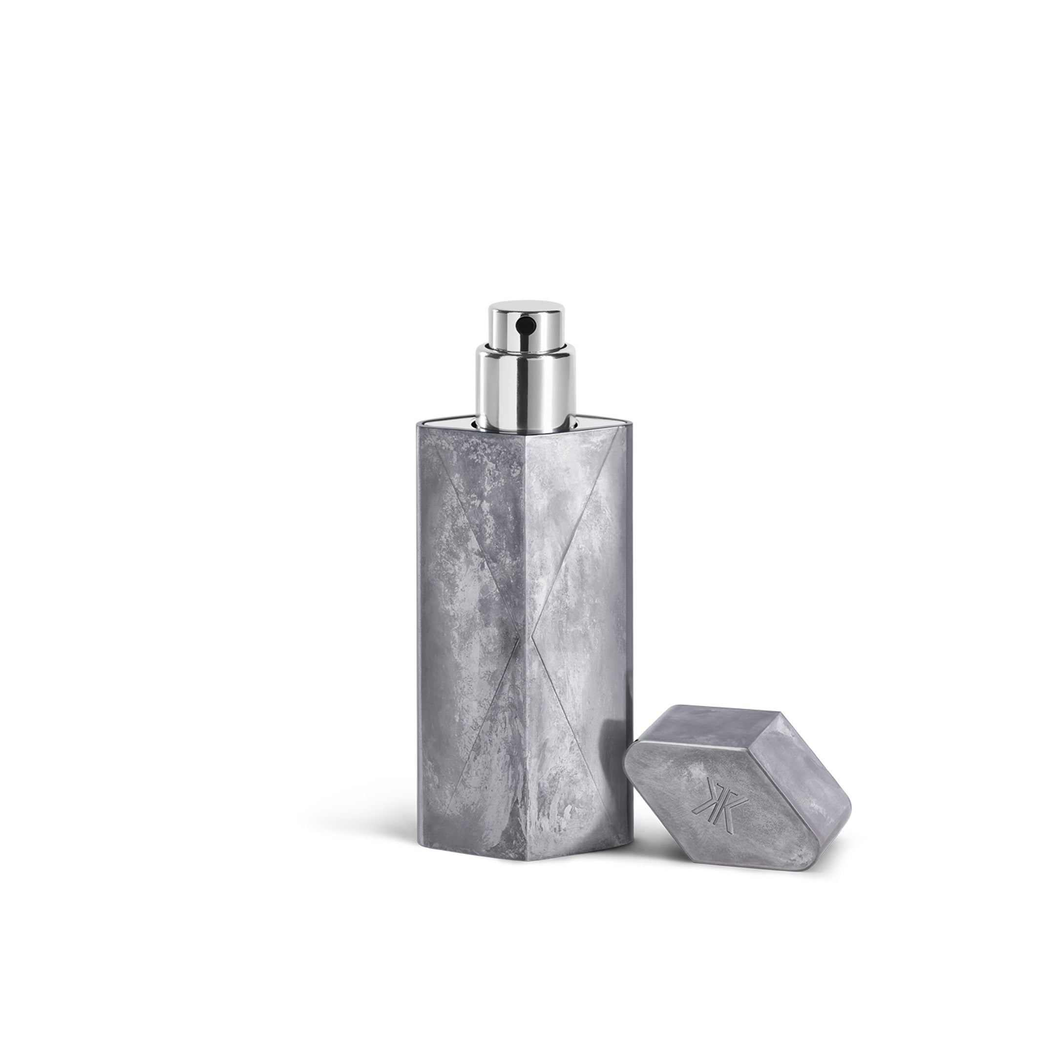 Globe Trotteur Zinc Edition - Travel Spray Case
