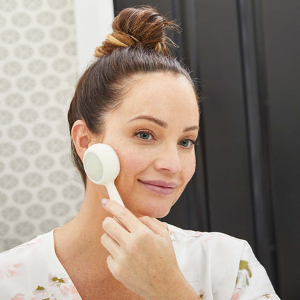 PMD Clean Pro Jade - Smart Facial Cleansing Device with Heat Therapy Massager