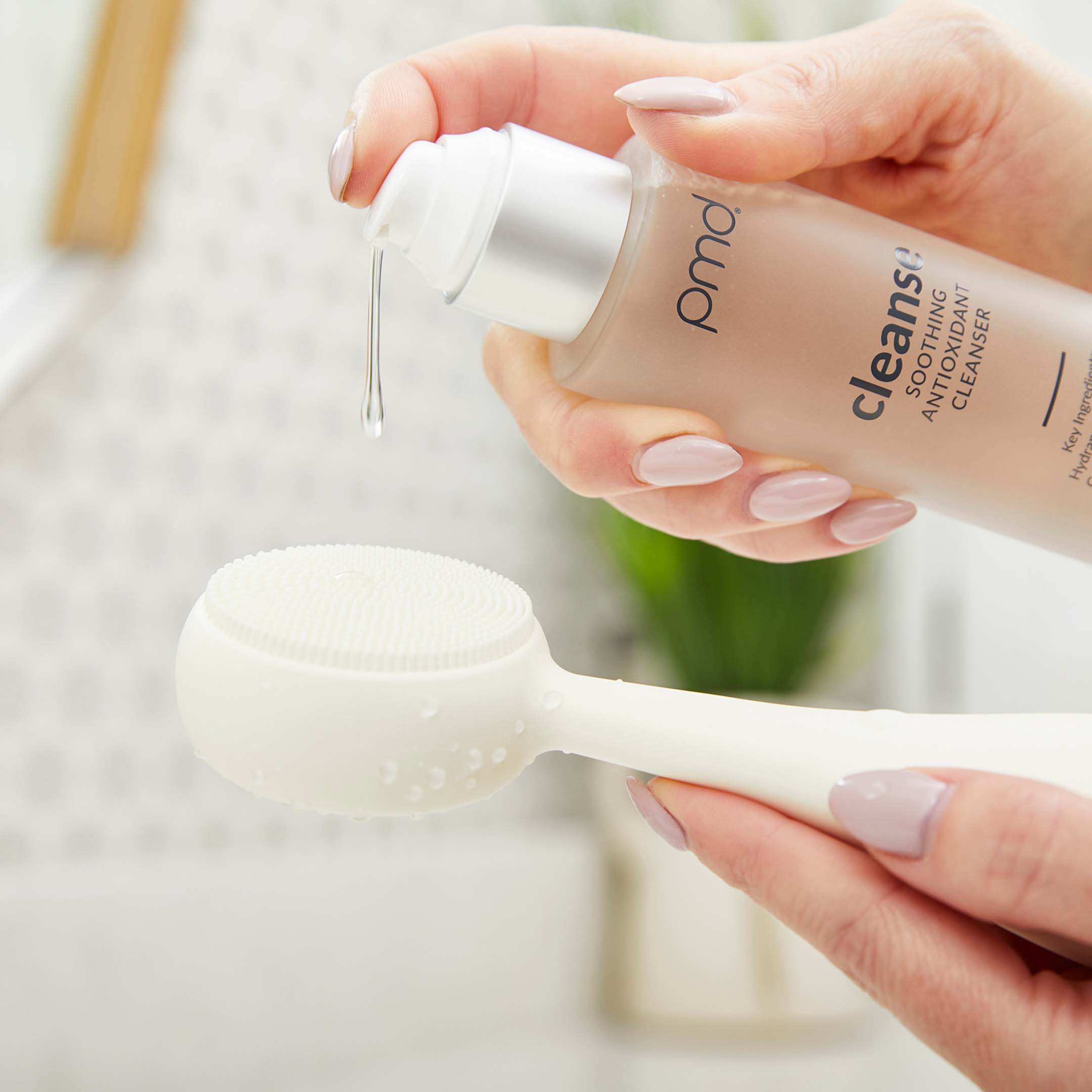 PMD Clean Pro Jade - Appareil de nettoyage intelligent pour le visage avec le masseur de thermothérapie ActiveWarmth