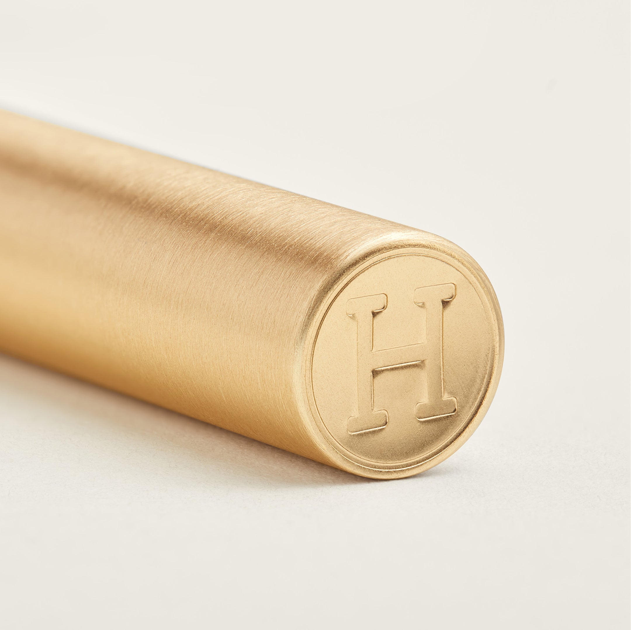 Trait d'Hermès, crayon de couleurs pour les lèvres, Beige Thé