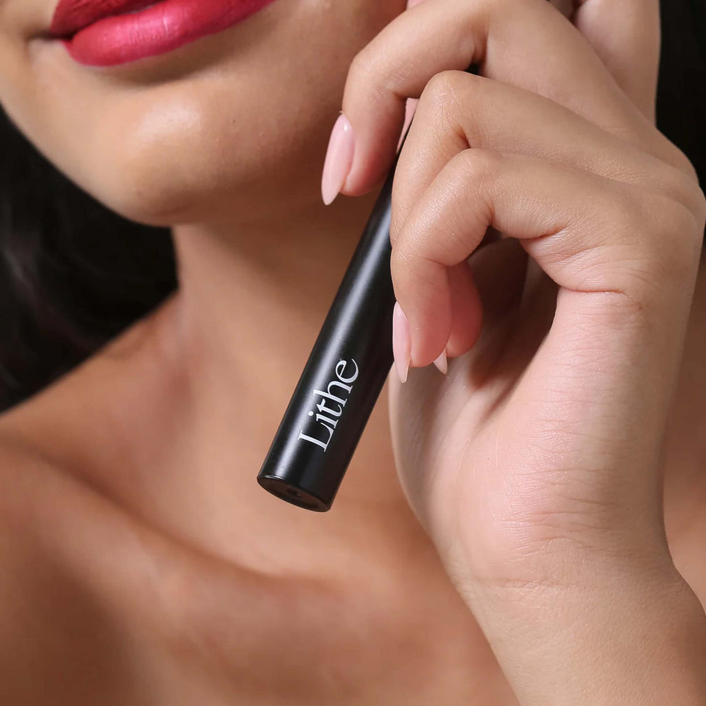 Lash Bond