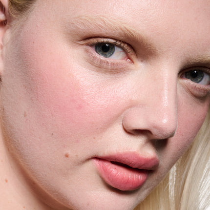 Powder Kiss Lip And Cheek Mousse