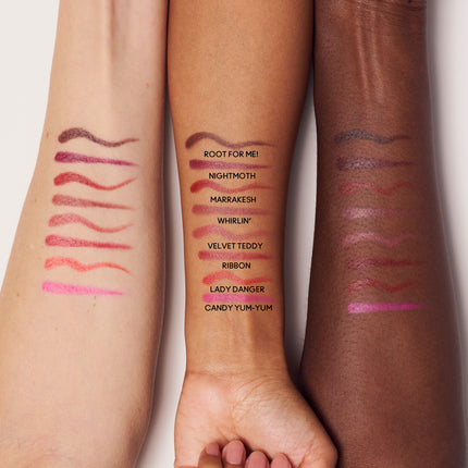 LIPGLAZER GLOSSY LIP LINER