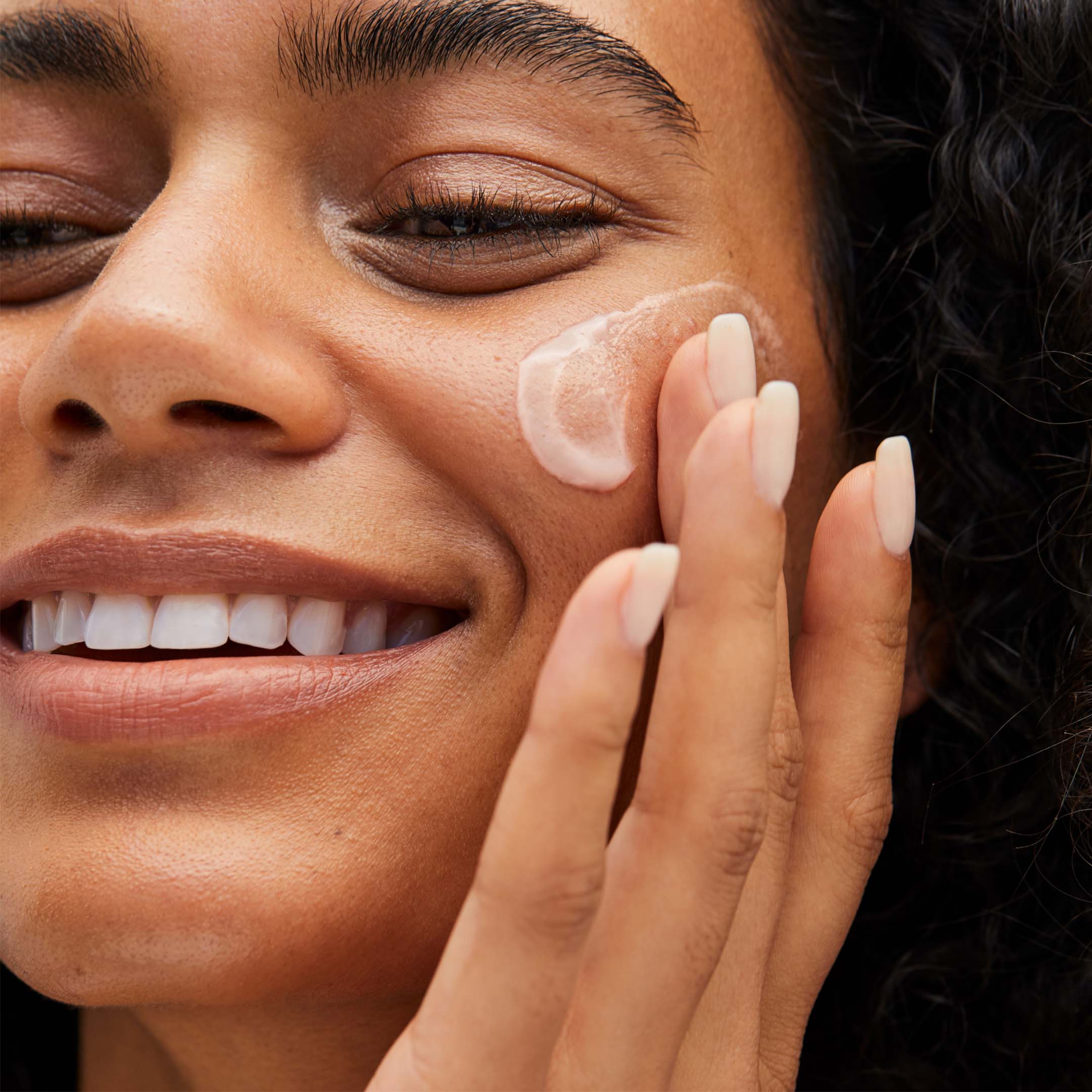 ReEvolve Radiance Locking Primer