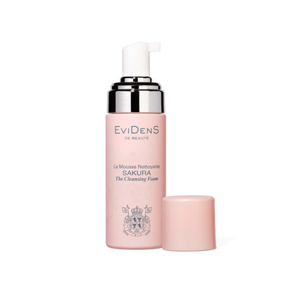La Mousse Nettoyante Sakura 1