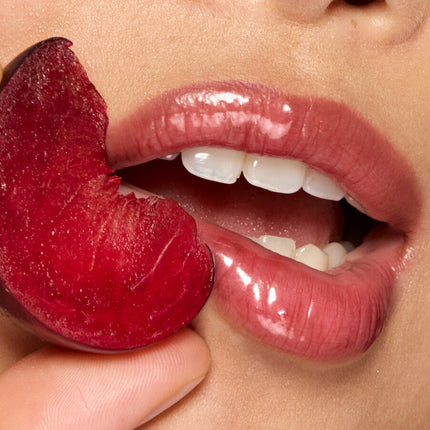 Clean Fresh Squishy Glaze Lip Butter Balm Fresh Plum 160