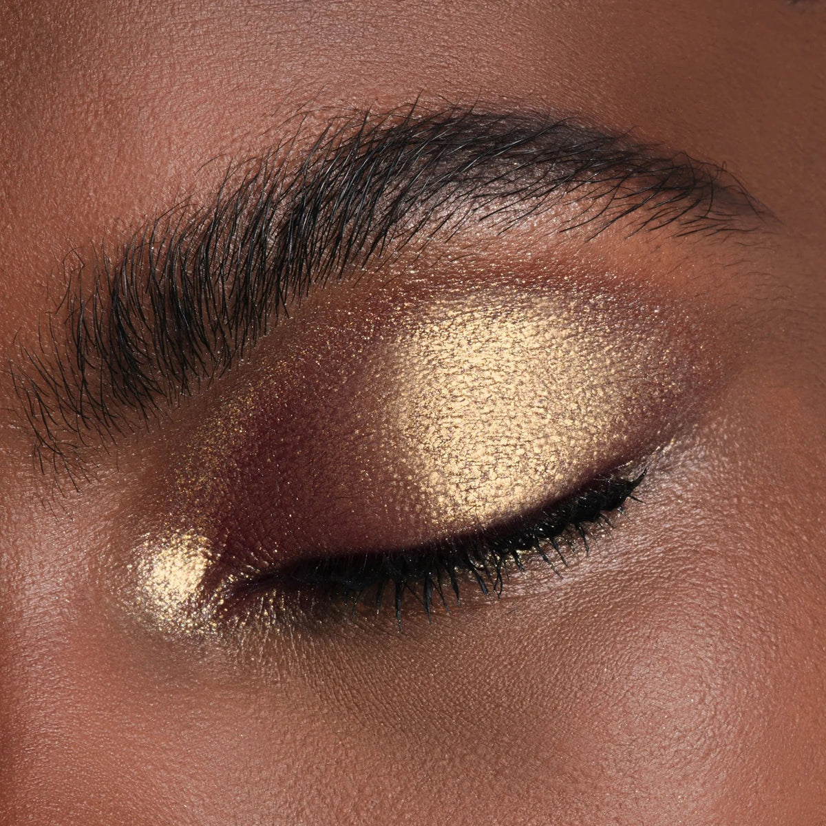 Runway Eye Color Shimmer Stick